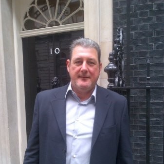 Iain Pope, presidente da GRC Ltd
